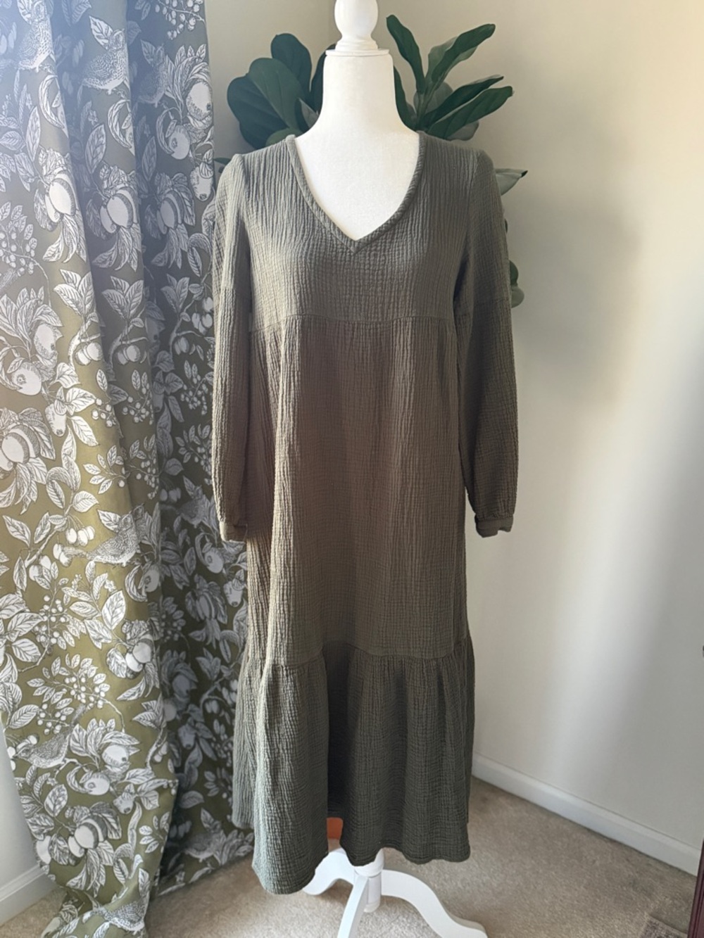 7 For All Mankind Olive Green V-Neck Textured Midi Dress